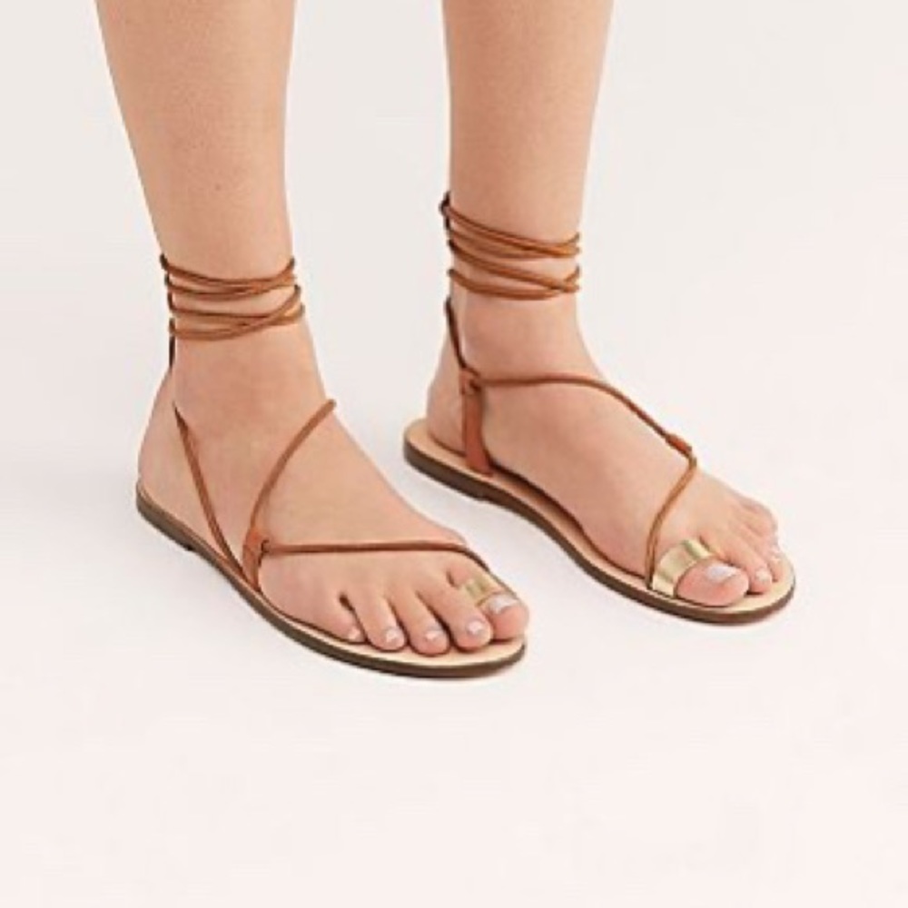 NWOT Free People x Alohas Wrap Sandals